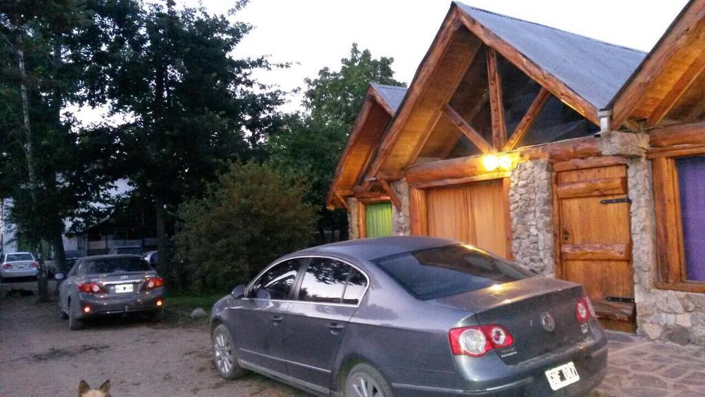 Auberge de jeunesse Cabanas Pehuenia à El Bolsón Extérieur photo